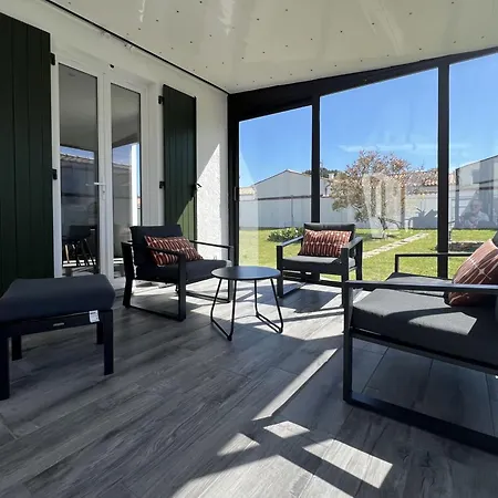 Vila Mart Saint-Martin-de-Ré